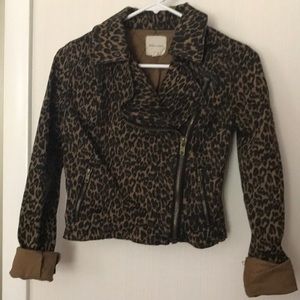 UO Silence + Noise Cropped Leopard Moto Jacket